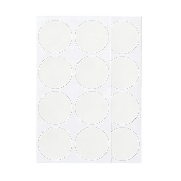 নিরাময়ের জন্য কিউট হার্ট পিম্পল প্যাচ